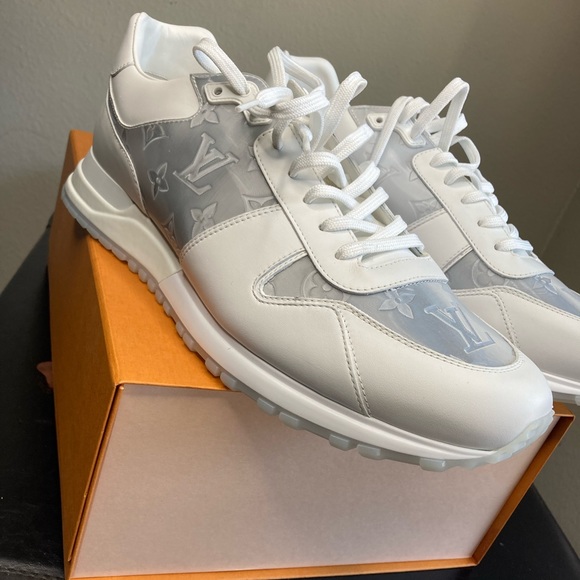 Never worn , comes with original box - Picture 5 of 5